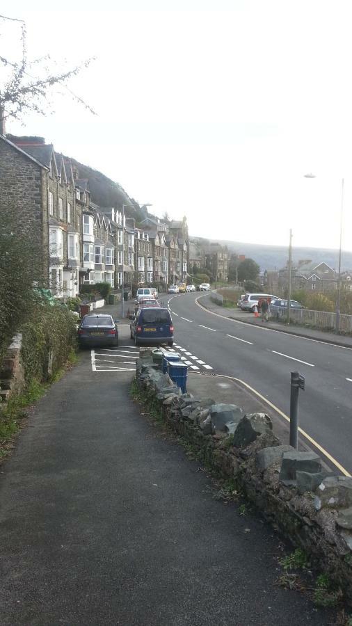 Apartment Chic Barmouth Exterior foto